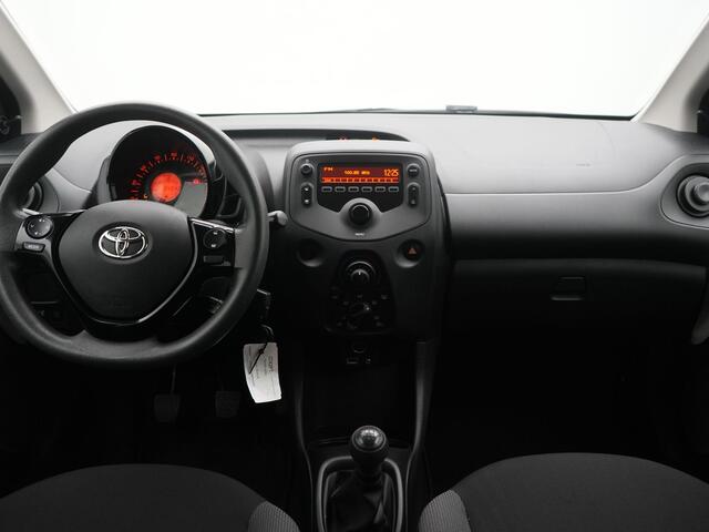 Toyota AYGO 1.0 VVT-i x-fun | Airco | Bluetooth | NL-Auto |