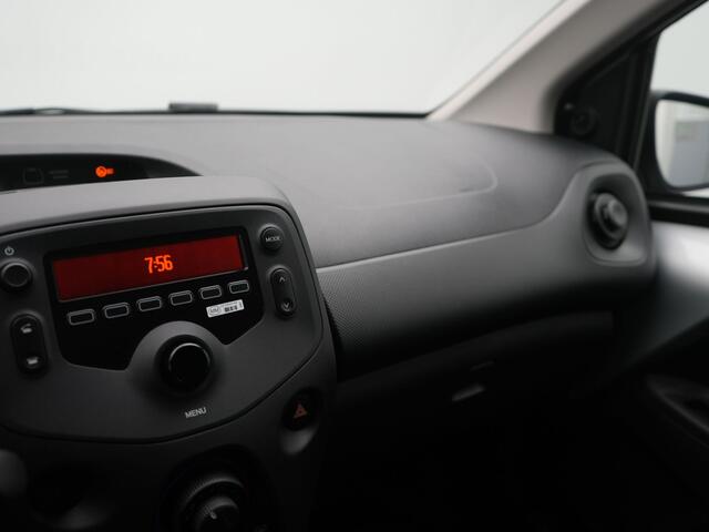Toyota AYGO 1.0 VVT-i x-fun