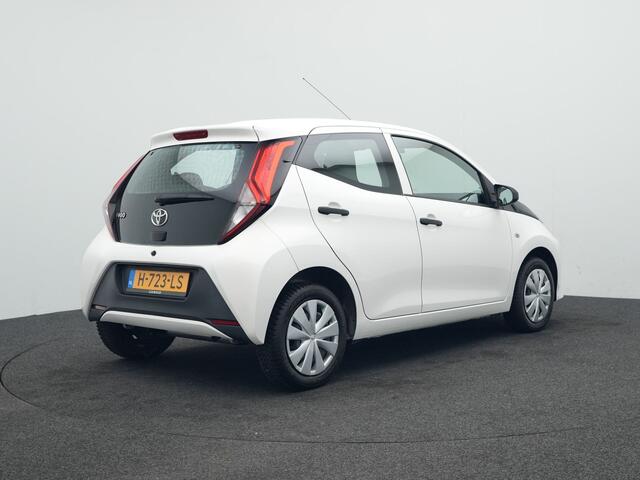 Toyota AYGO 1.0 VVT-i x-fun | NL-Auto | Airco | Bluetooth |
