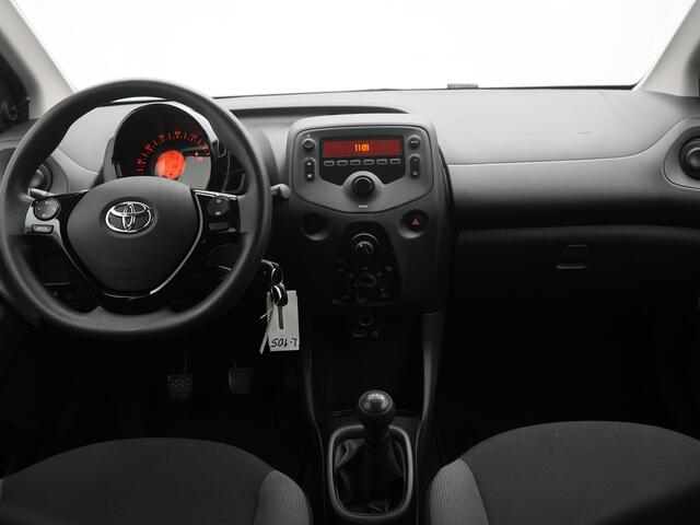 Toyota AYGO 1.0 VVT-i x-fun | NL-Auto | Airco | Bluetooth |