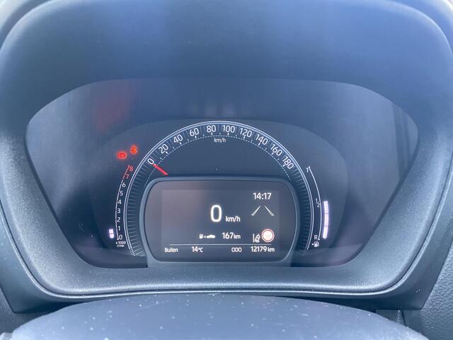Toyota AYGO X 1.0 VVT-i MT first