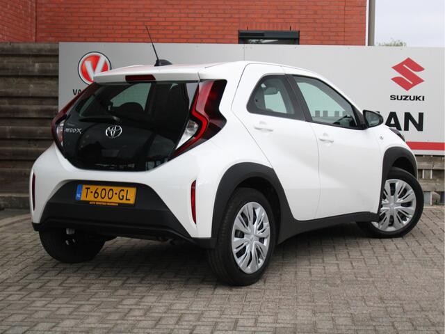 Toyota AYGO X 1.0 VVT-i S-CVT Play Achteruitrijcamera, DAB+ Radio, Airco, Bluetooth, Cruise Control Adaptief