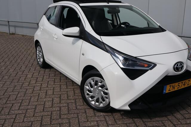 Toyota AYGO 1.0 VVT-i x-play ltd I Geen Import I Open dak