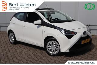 toyota-aygo-1.0-vvt-i-x-play-ltd-i-