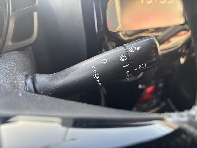 Toyota AYGO 1.0 VVT-i x-joy NL auto, zeer netjes