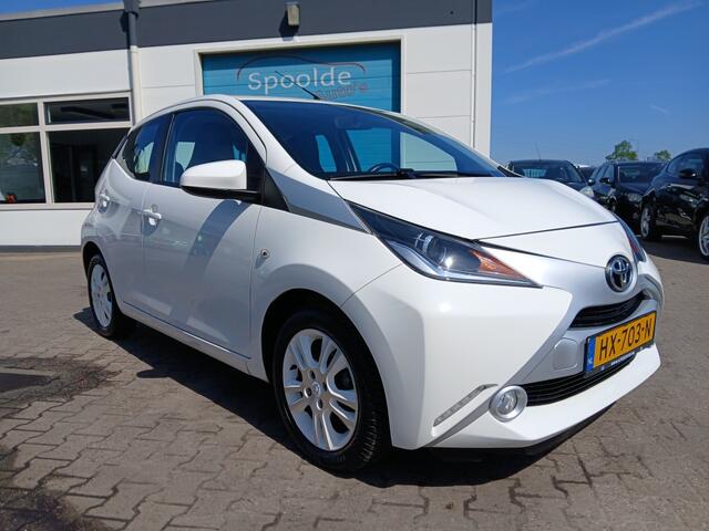Toyota AYGO 1.0 VVT-i x-pure 5-Deurs/Airco/NL Auto