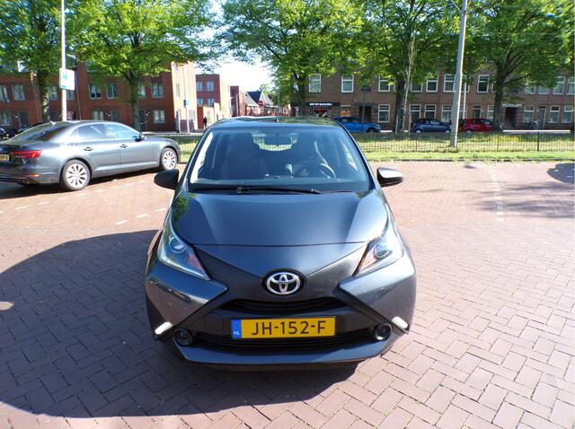 Toyota AYGO 1.0 VVT-i x-now 1E EIGENAAR ORG KM NAP AANTOONBAAR......