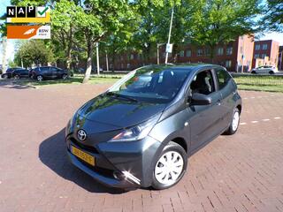 toyota-aygo-1.0-vvt-i-x-now-1e-eige