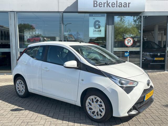 Toyota AYGO 1.0 VVT-i x-play