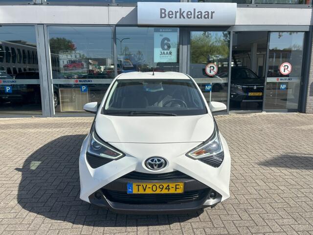 Toyota AYGO 1.0 VVT-i x-play