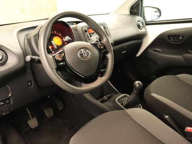 Toyota AYGO 1.0 VVT-i x-fun - ORIGINEEL NEDERLANDSE AUTO - AIRCO - BLUETOOTH - 5 DEURS - ELEKTRISCHE RAMEN VOOR