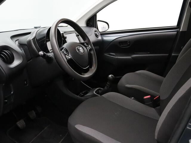 Toyota AYGO 1.0 VVT-i x Climate control | Bluetooth | Radio