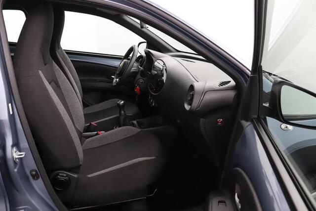 Toyota AYGO X 1.0 VVT-i MT Play | 10 Jaar Garantie | Apple Carplay | Airco | Adaptieve Cruise Control |