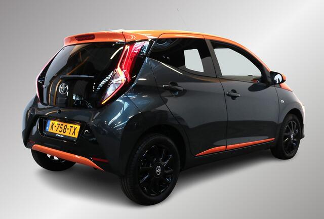 Toyota AYGO 1.0 VVT-i x-JBL, 1e eigenaar, Apple Carplay/Android Auto, Camera, Dealer onderhouden!