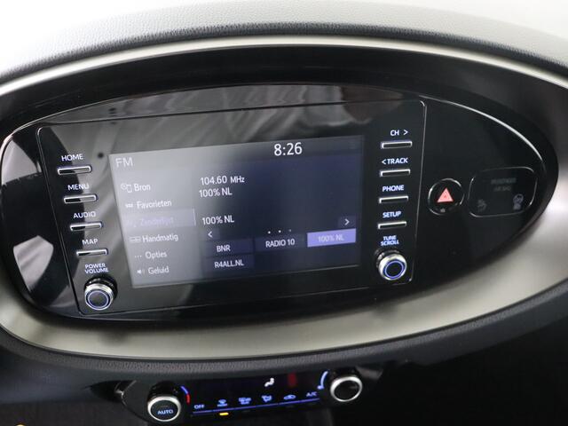 Toyota AYGO X 1.0 VVT-i MT first I Apple Carplay/Android Auto I Airco I Cruise Control I Camera I USB I