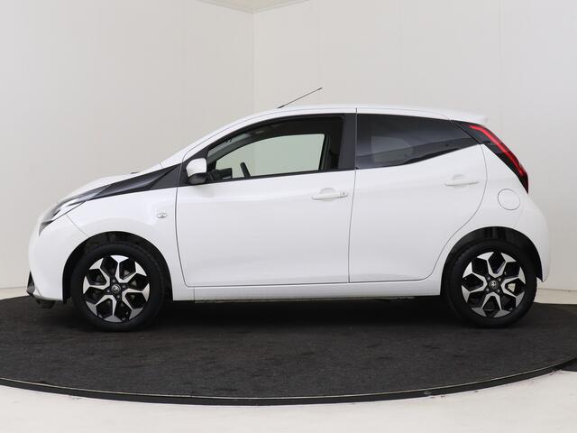 Toyota AYGO 1.0 VVT-i x-play Limited Go I Apple Carplay/Android Auto I Climate Control I Camera I USB I