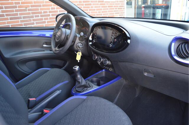 Toyota AYGO X 1.0 VVT-i MT Play Airco / Cruise / Lmv / Lane assist