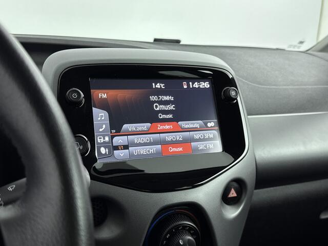 Toyota AYGO 1.0 VVT-i x-play | Camera | Apple Carplay & Android Auto | Airco |