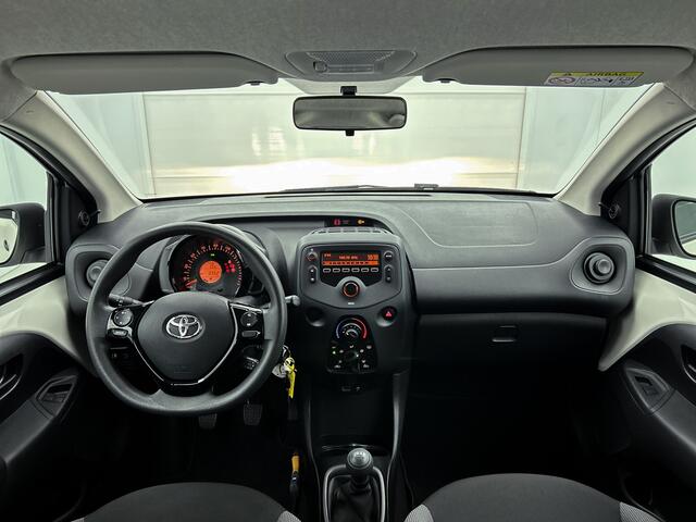 Toyota AYGO 1.0 VVT-i x-fun