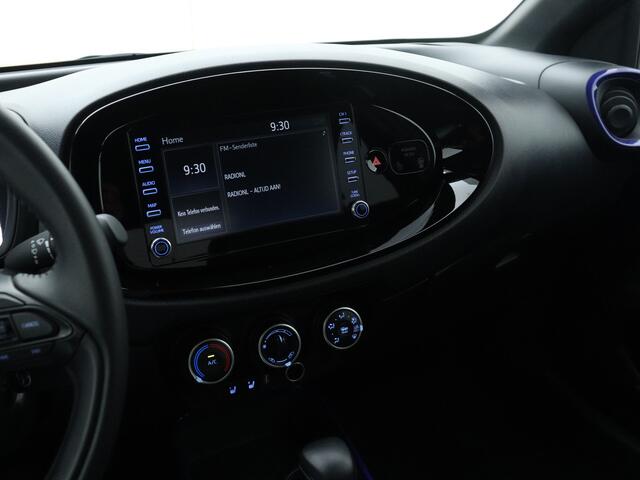 Toyota AYGO X 1.0 VVT-i S-CVT first | Stoelverwarming |