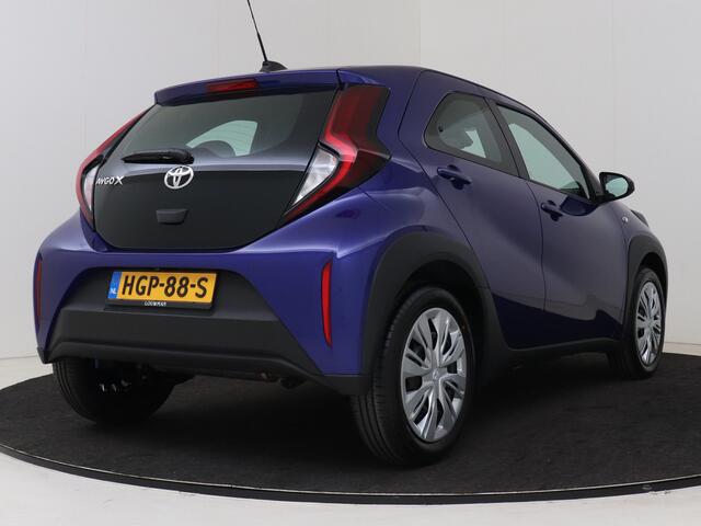 Toyota AYGO X 1.0 VVT-i MT Play