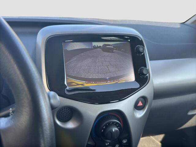 Toyota AYGO 1.0 VVT-i X-Play | Automaat | Camera