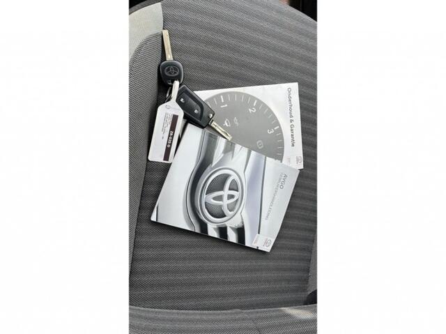 Toyota AYGO 1.0 VVT-I X-Play - Navigatie - Achteruitrijcamera - Airco
