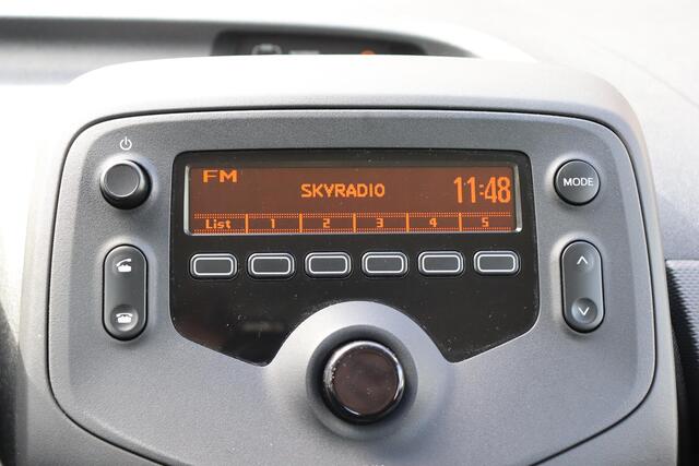 Toyota AYGO 1.0 VVT-i X-Fun, Lichtmetalen velgen, Airco