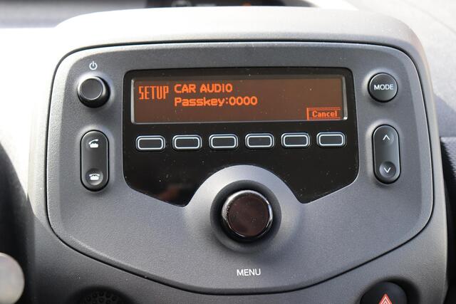 Toyota AYGO 1.0 VVT-i X-Fun, Lichtmetalen velgen, Airco