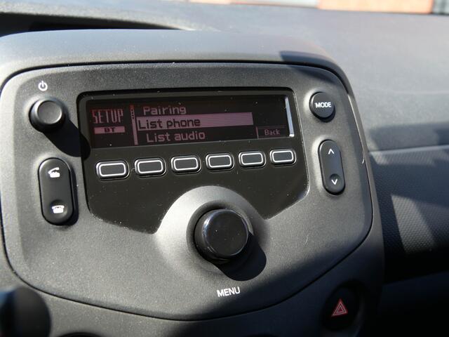 Toyota AYGO 1.0 VVT-i x-fun | CRUISE CONTROL | BLUETOOTH |