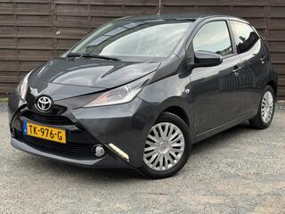 toyota-aygo-1.0-vvt-i-x-nav---camer