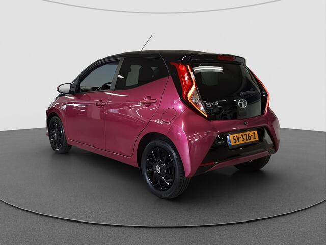 Toyota AYGO 1.0 VVT-i x-cite | LM velgen | Bi-Tone