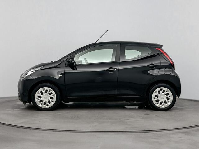 Toyota AYGO 1.0 VVT-i x-play | Automaat | Airco | Camera