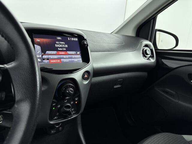 Toyota AYGO 1.0 VVT-i x-play | Automaat | Airco | Camera
