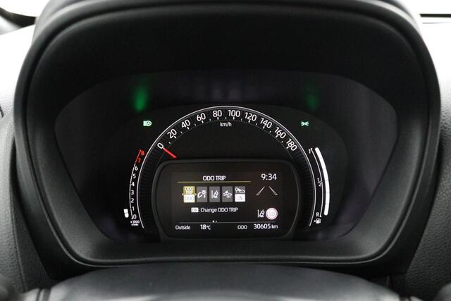 Toyota AYGO X 1.0 VVT-i MT Play | Airco | Cruise control | Apple carplay - Android auto|