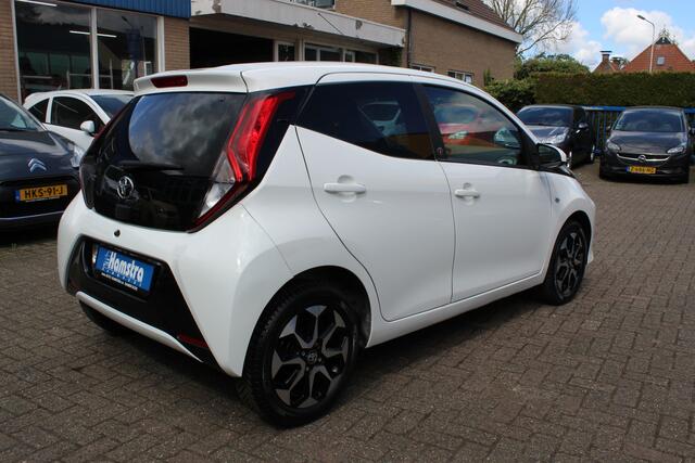 Toyota AYGO 1.0 VVT-i "X-Play - Team-D"