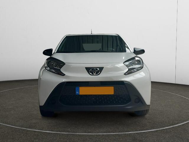 Toyota AYGO X 1.0 VVT-i MT Play | Airco | DAB | Bluetooth | stoelverwarming | achteruitrijcamera |