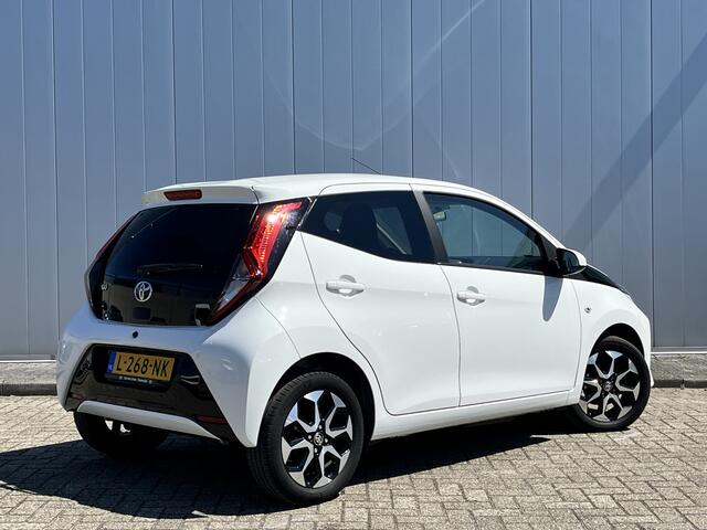 Toyota AYGO 1.0 VVT-i x-joy Clima Apple carplay Android auto NL auto 1e eig Dealer onderhouden