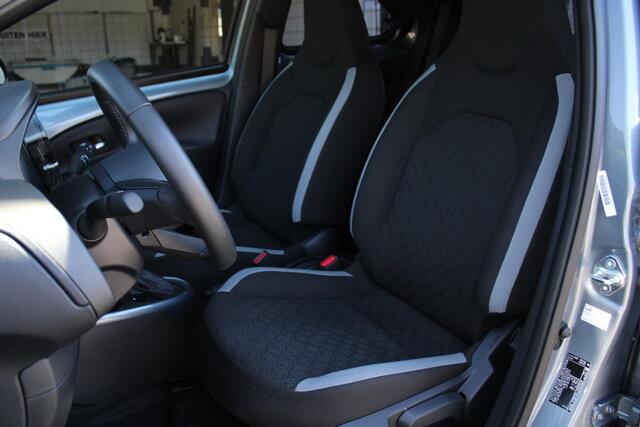 Toyota AYGO X 1.0 VVT-i S-CVT Pulse Achteruitrijcamera, Bluetooth, Cruise Control Adaptief, Apple Carplay/Android Auto
