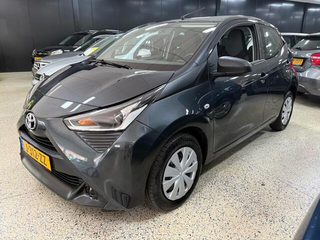 Toyota AYGO 1.0 VVT-I X-FUN / AIRCO / MULTIMEDIA / LED V+A / SPEEDLIMITER