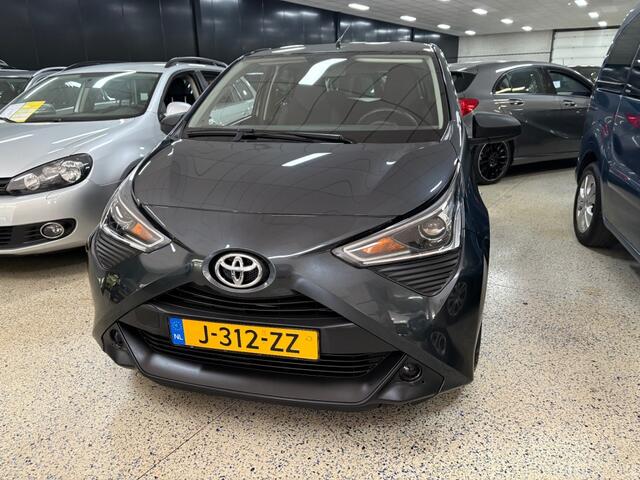 Toyota AYGO 1.0 VVT-I X-FUN / AIRCO / MULTIMEDIA / LED V+A / SPEEDLIMITER