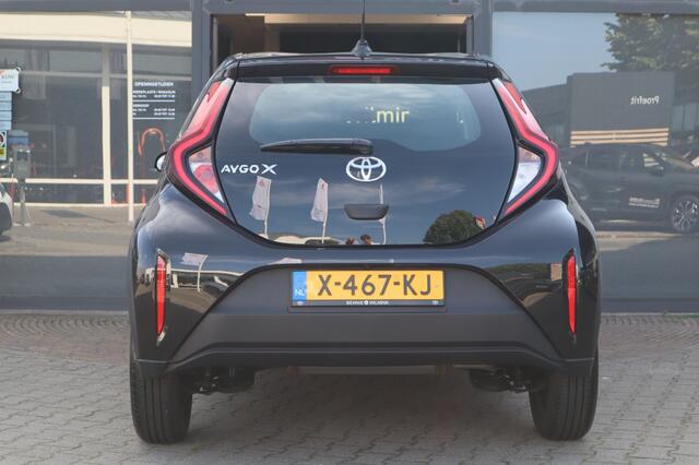 Toyota AYGO 1.0 VVT-i MT Play AdaptiveCruise/Apple/AndroidAuto
