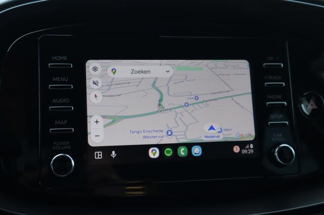 Toyota AYGO 1.0 VVT-i MT Play AdaptiveCruise/Apple/AndroidAuto