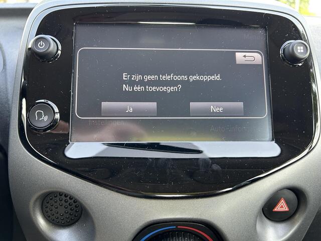 Toyota AYGO 1.0 VVT-i x-play, Navi, Camera, Bluetooth