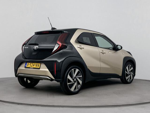 Toyota AYGO X 1.0 VVT-i S-CVT Envy Automaat | LED Verlichting | JBL-Audio |