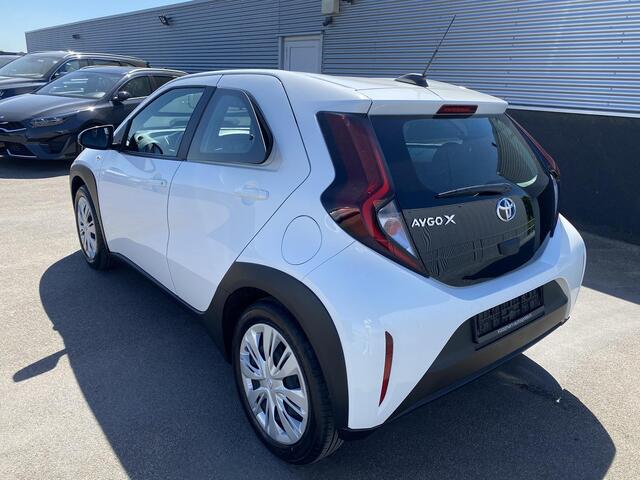 Toyota AYGO X 1.0 VVT-i S-CVT Play Automaat, AppleCarPlay/Android Auto Navigatie, Achteruitrij camera, Airconditioning, Adaptieve cruise control