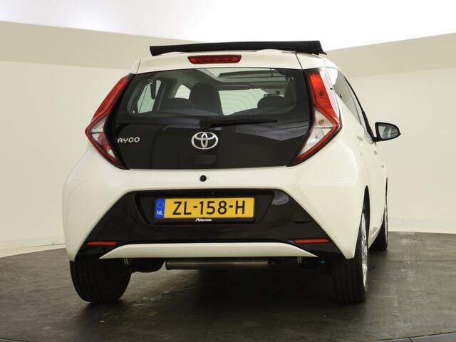Toyota AYGO 1.0 VVT-i x-play | Cabrio | Carplay