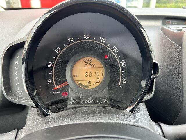 Toyota AYGO 1.0 VVT-i x-play, Apple carplay, Camera