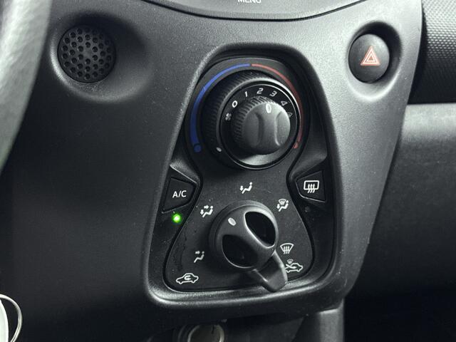Toyota AYGO 1.0 VVT-i x-fun | 5-drs | Bluetooth | Airco | NL-auto |