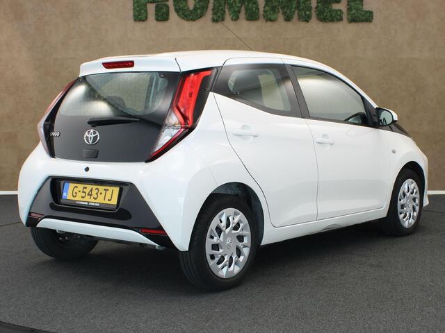 Toyota AYGO 1.0 VVT-i x-play limited - ORIGINEEL NEDERLANDSE AUTO - APPLE CARPLAY & ANDROID AUTO - ACHERUITRIJCAMERA - AIRCO - NAVIGATIE